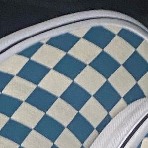 Meet your Posher, Layla